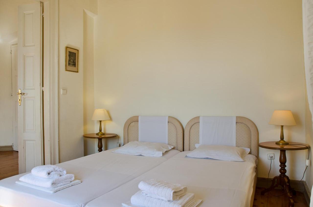 Hotel Omiros แอร์มูโปลี ภายนอก รูปภาพ