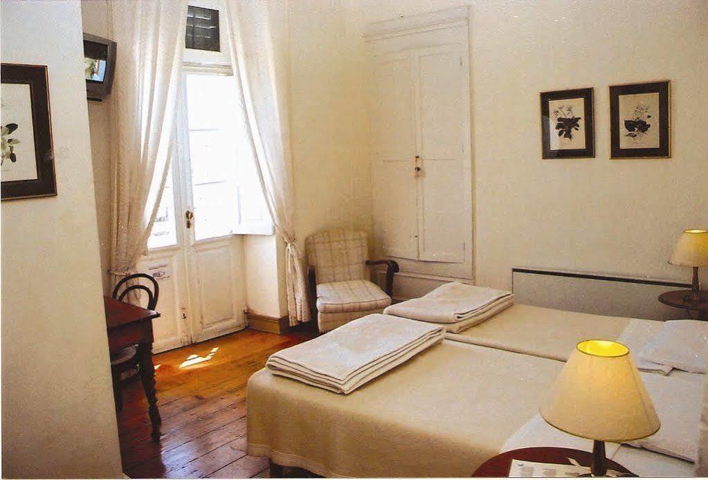 Hotel Omiros แอร์มูโปลี ภายนอก รูปภาพ